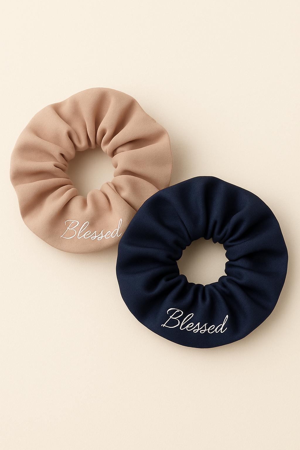 For the daughther pyjamas + scrunchie and mask